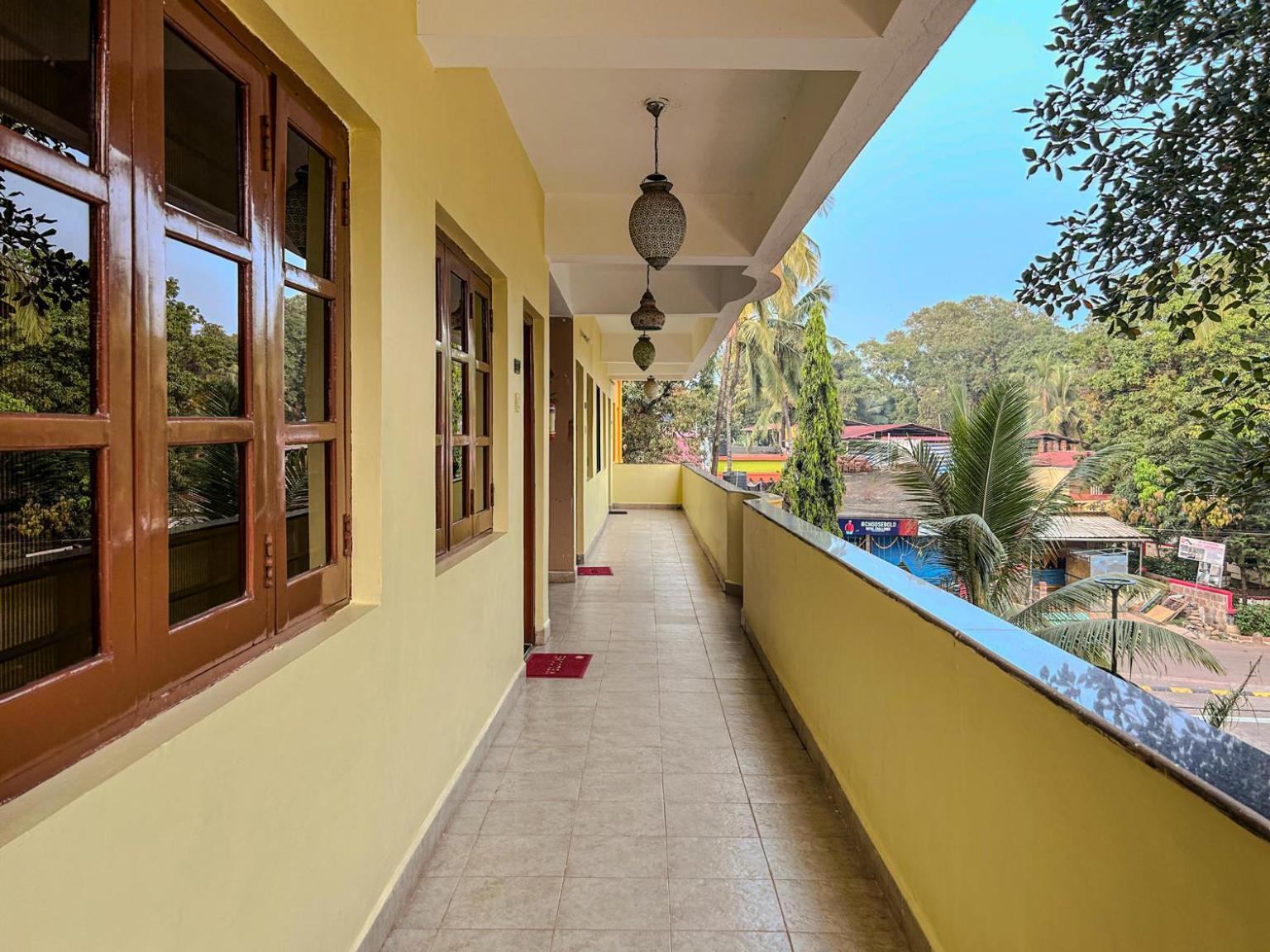 La Costa Residency Hotel Anjuna Exterior photo