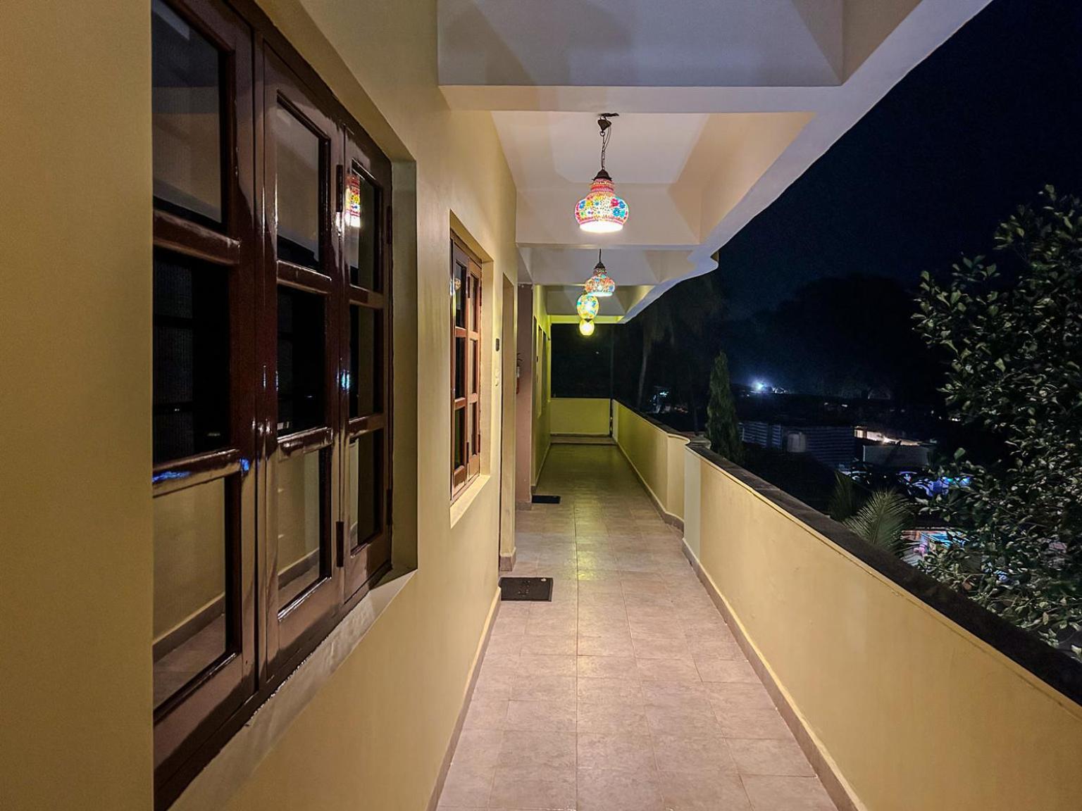 La Costa Residency Hotel Anjuna Exterior photo